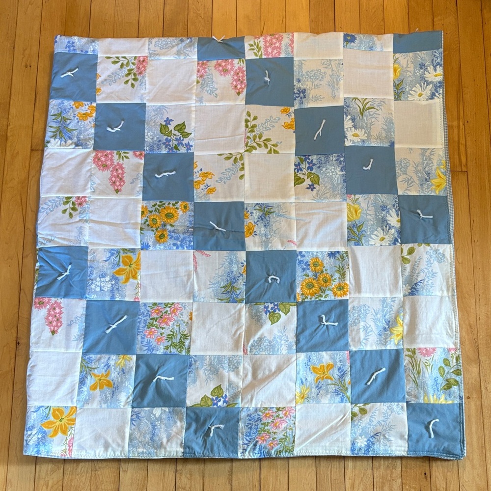 Vintage 70’s Handmade Floral Four Patch Quilt - Blue and White